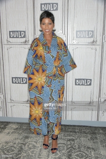 Tamron Hall feet photo thumbnail