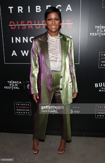 Tamron Hall feet photo thumbnail