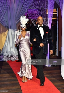 Tamron Hall feet photo thumbnail