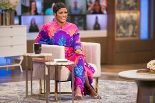 Tamron Hall feet photo thumbnail