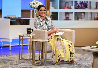 Tamron Hall feet photo thumbnail