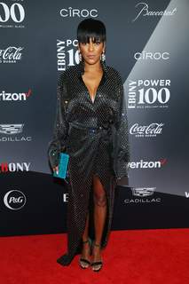 Tamron Hall feet photo thumbnail