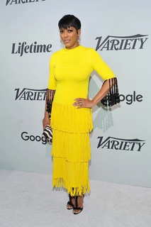 Tamron Hall feet photo thumbnail