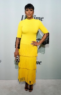 Tamron Hall feet photo thumbnail