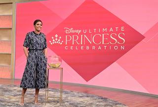 Tamron Hall feet photo thumbnail