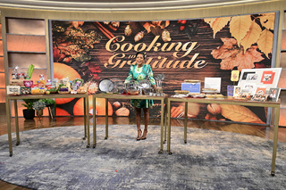 Tamron Hall feet photo thumbnail