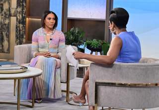 Tamron Hall feet photo thumbnail