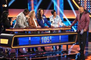 Tamron Hall feet photo thumbnail