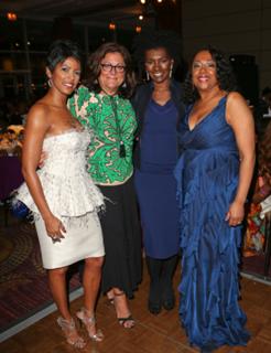 Tamron Hall feet photo thumbnail