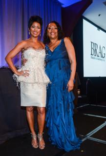 Tamron Hall feet photo thumbnail