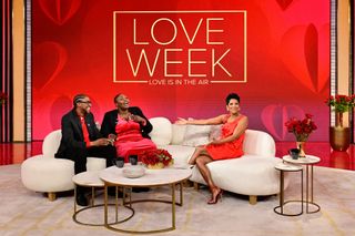 Tamron Hall feet photo thumbnail