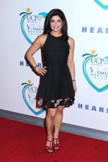 Tamsen Fadal feet photo 19