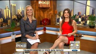 Tamsen Fadal feet photo 10