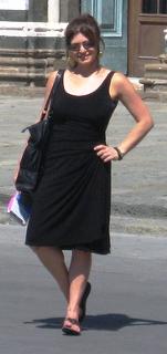 Tamsen Fadal feet photo 7