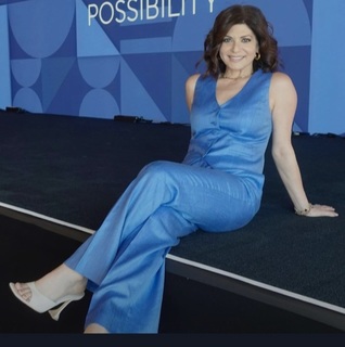 Tamsen Fadal feet photo 17