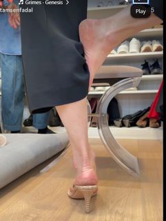Tamsen Fadal feet photo 6