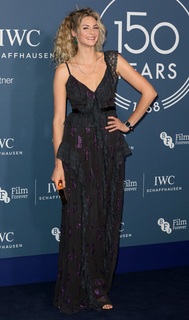 Tamsin Egerton feet photo 7