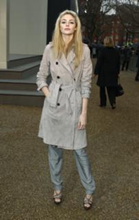 Tamsin Egerton feet photo 1