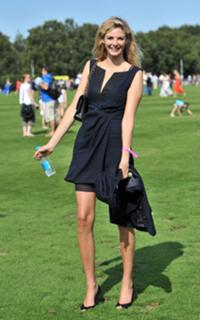 Tamsin Egerton feet photo 7