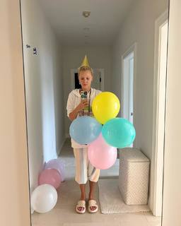 Tamta feet photo 12
