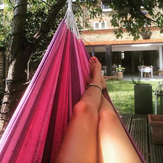 Tamzin Outhwaite feet photo thumbnail