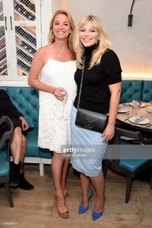 Tamzin Outhwaite feet photo thumbnail