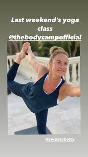 Tamzin Outhwaite feet photo thumbnail