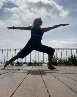 Tamzin Outhwaite feet photo thumbnail
