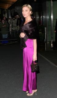 Tamzin Outhwaite feet photo thumbnail