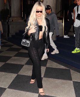 Tana Mongeau feet photo thumbnail