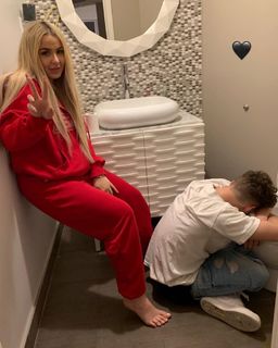 Tana Mongeau feet photo thumbnail