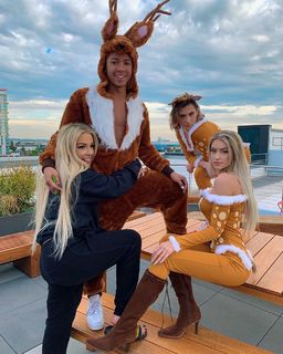 Tana Mongeau feet photo thumbnail