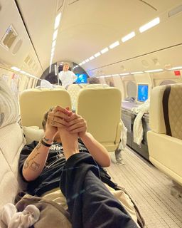 Tana Mongeau feet photo thumbnail