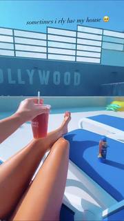 Tana Mongeau feet photo thumbnail