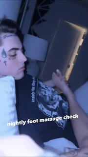 Tana Mongeau feet photo thumbnail