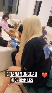 Tana Mongeau feet photo thumbnail