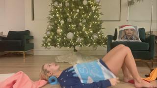 Tana Mongeau feet photo thumbnail
