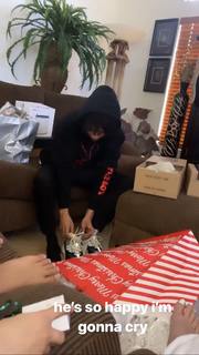 Tana Mongeau feet photo thumbnail