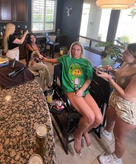 Tana Mongeau feet photo thumbnail