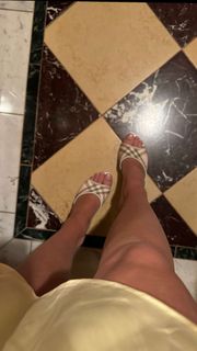 Tana Mongeau feet photo thumbnail
