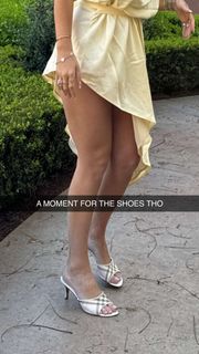 Tana Mongeau feet photo thumbnail