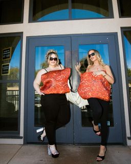 Tana Mongeau feet photo thumbnail