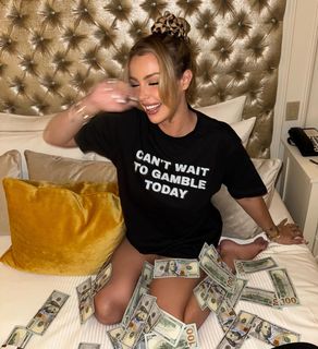Tana Mongeau feet photo 20