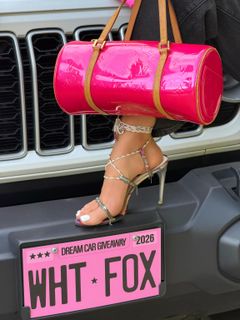 Tana Mongeau feet photo 7