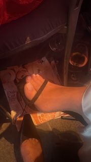 Tana Mongeau feet photo 4