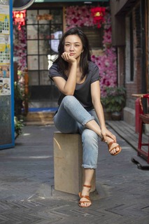 Tang Wei feet photo thumbnail