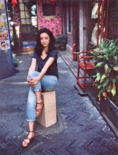 Tang Wei feet photo thumbnail