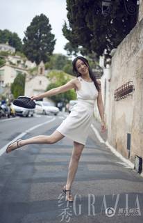 Tang Wei feet photo thumbnail