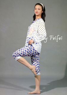 Tang Wei feet photo thumbnail