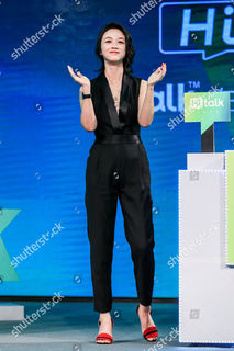 Tang Wei feet photo thumbnail